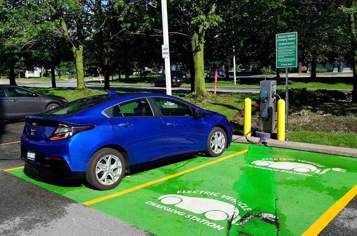 Une borne de recharge pour voiture électrique