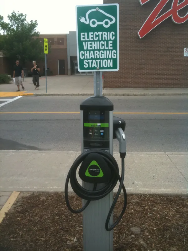Une borne de recharge pour voiture électrique