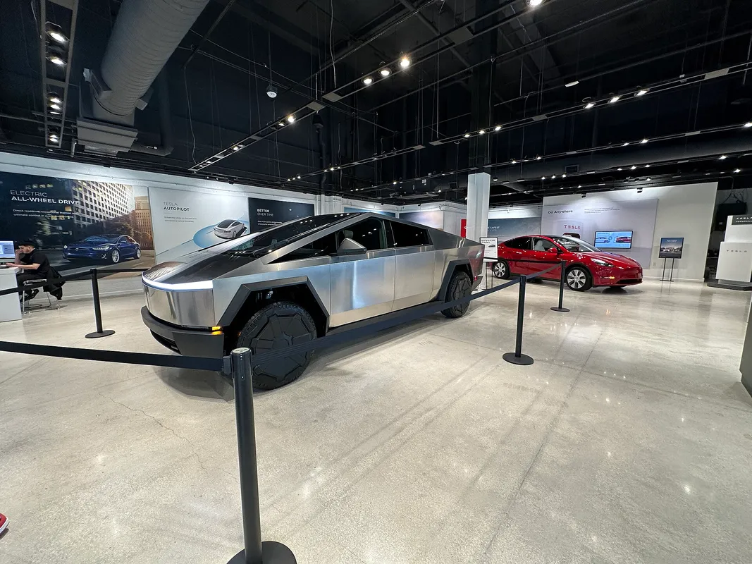 Tesla Showroom Miami Design District December 2023 - Tesla Cybertruck
